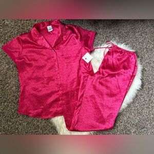 Liz Claiborne Fuchsia Satin Pajama Set